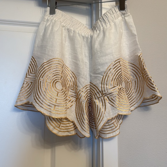 Greek Archaic Kori Gold Circle White Linen Shorts Bridal Vacation Summer Scallop - Picture 2 of 6